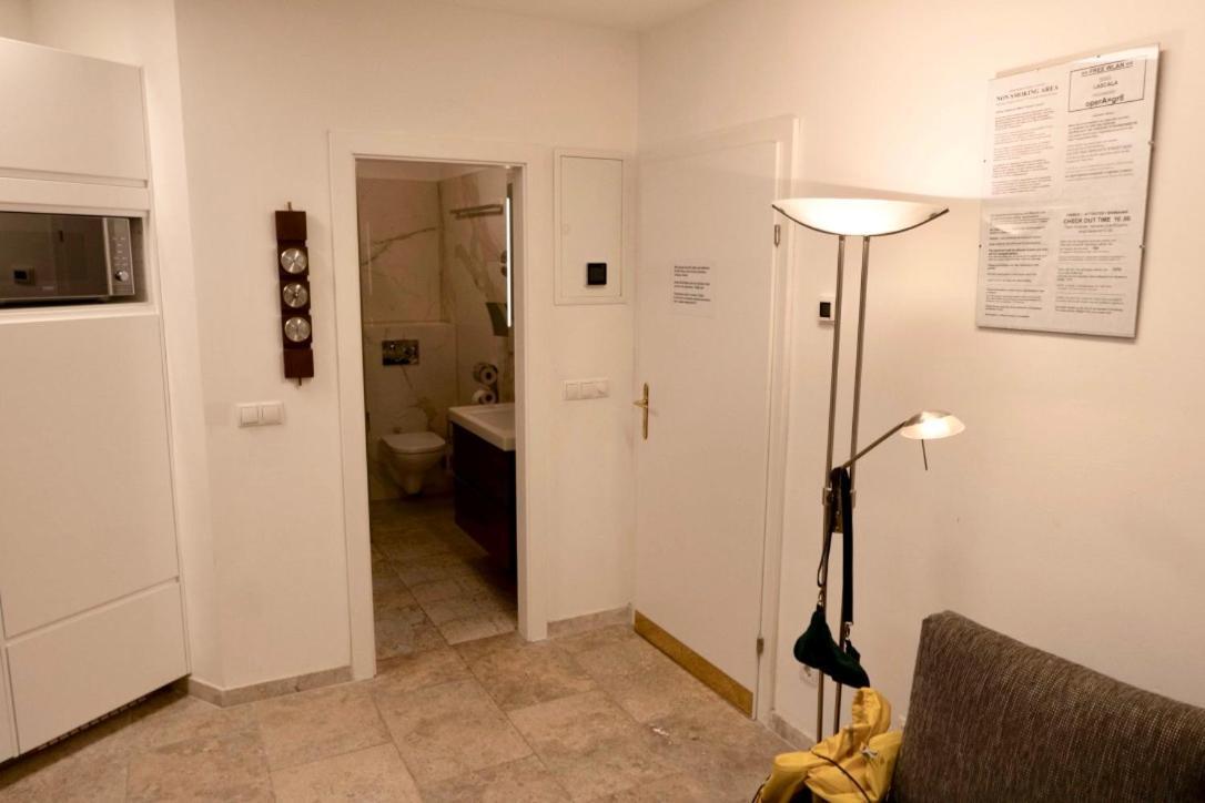 Modern Studios Near City Center Wien Exterior foto