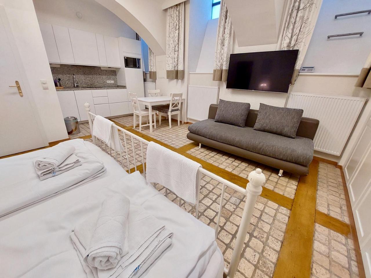 Modern Studios Near City Center Wien Exterior foto