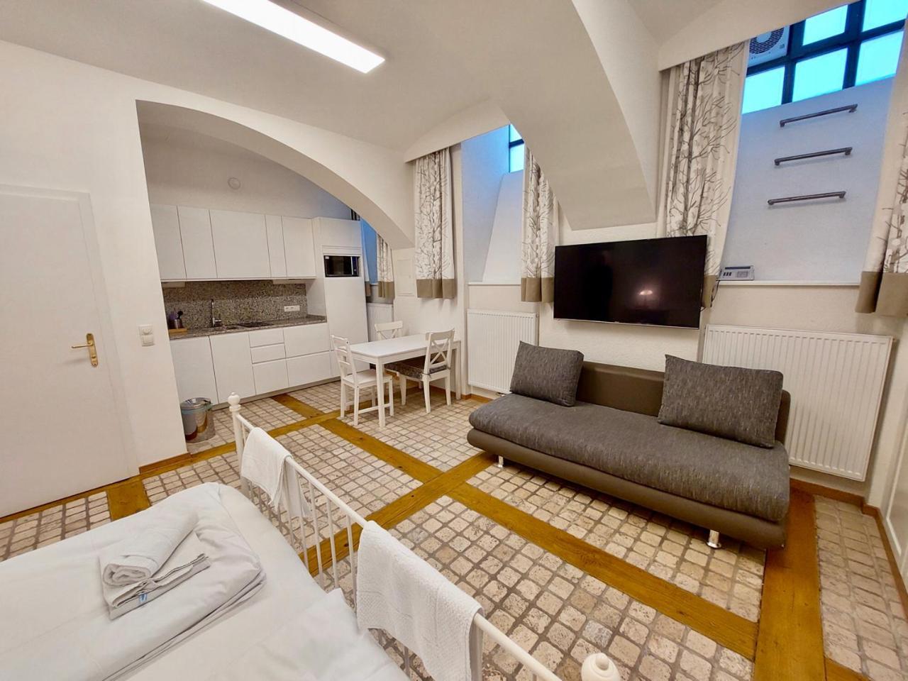 Modern Studios Near City Center Wien Exterior foto