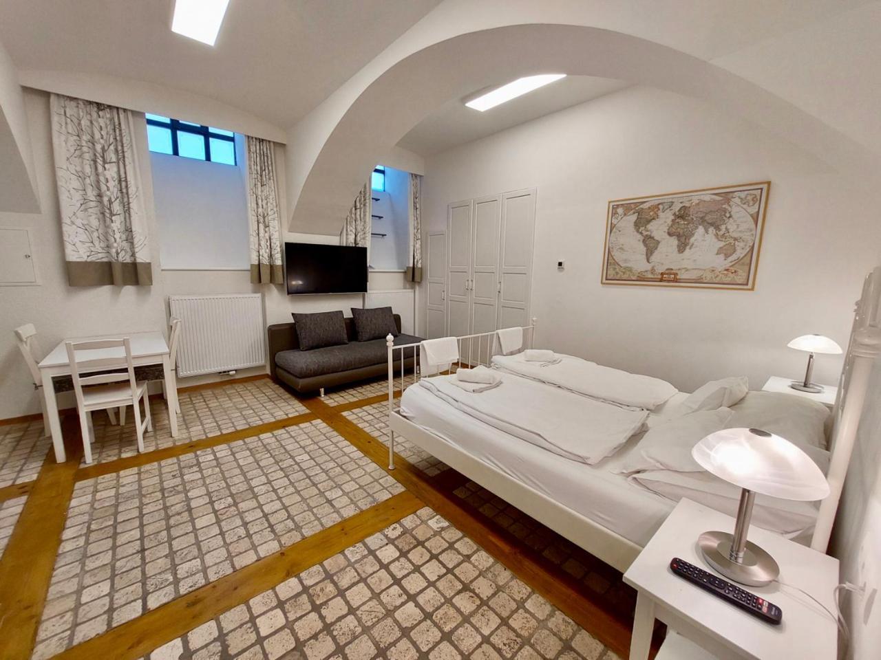 Modern Studios Near City Center Wien Exterior foto